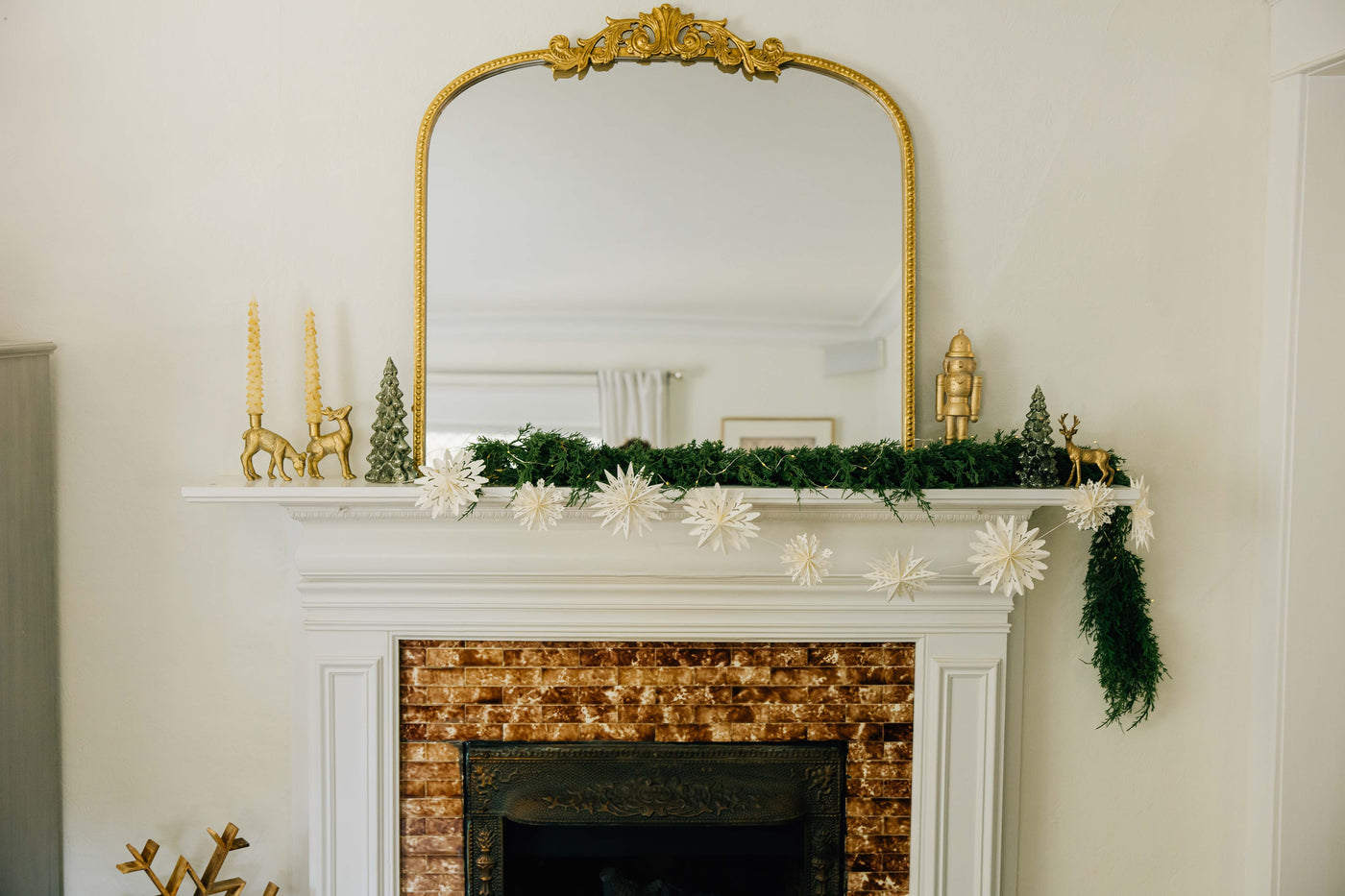 Emerald Falls Garland
