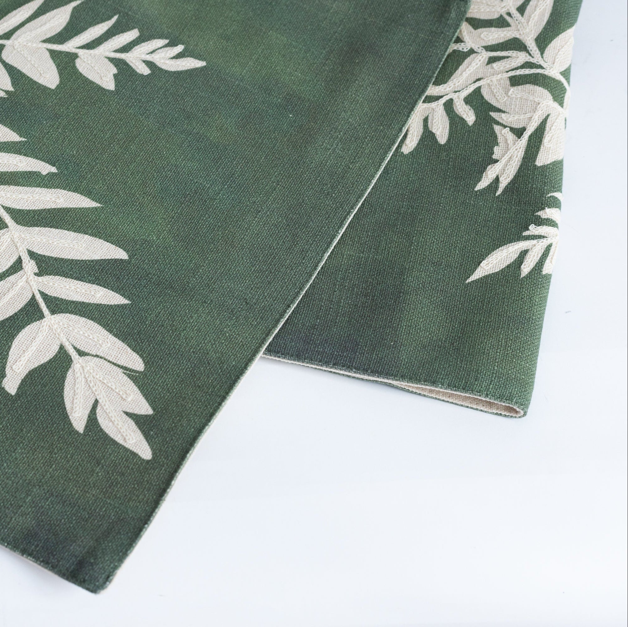 Fern & Vine Table Runner – Joyfully Said