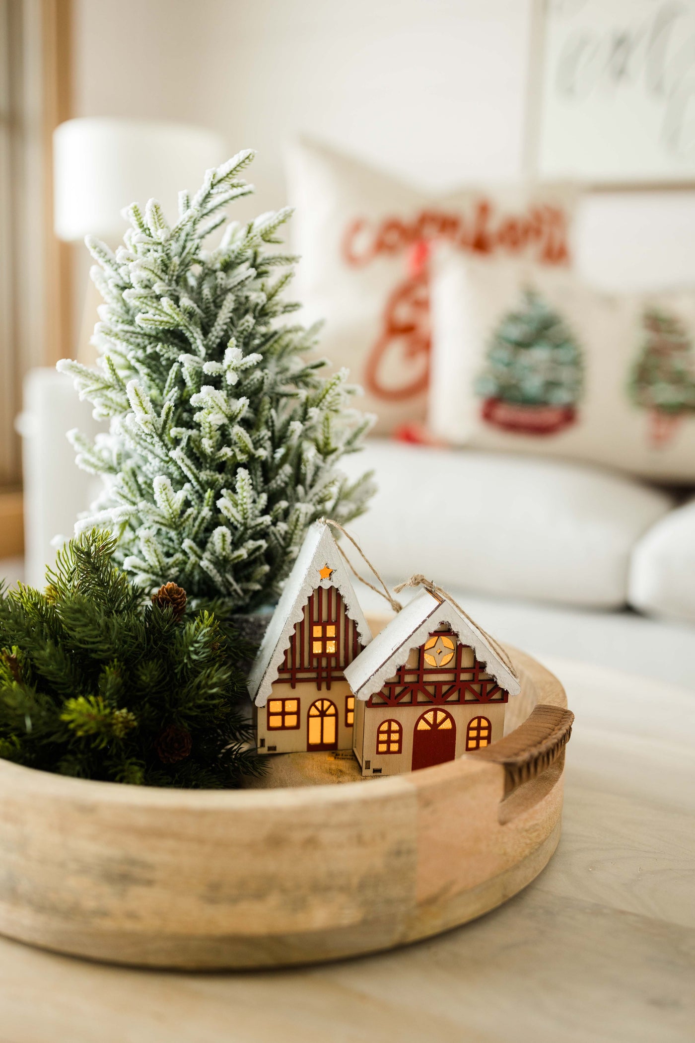 Wooden Christmas House Ornaments | Set of 3 | 2 Colors