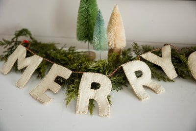 Felt Merry Christmas Garland