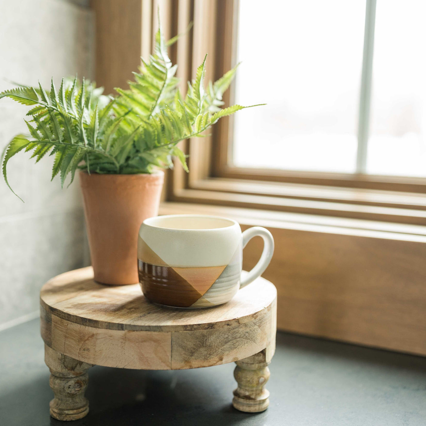 Round Wooden Riser