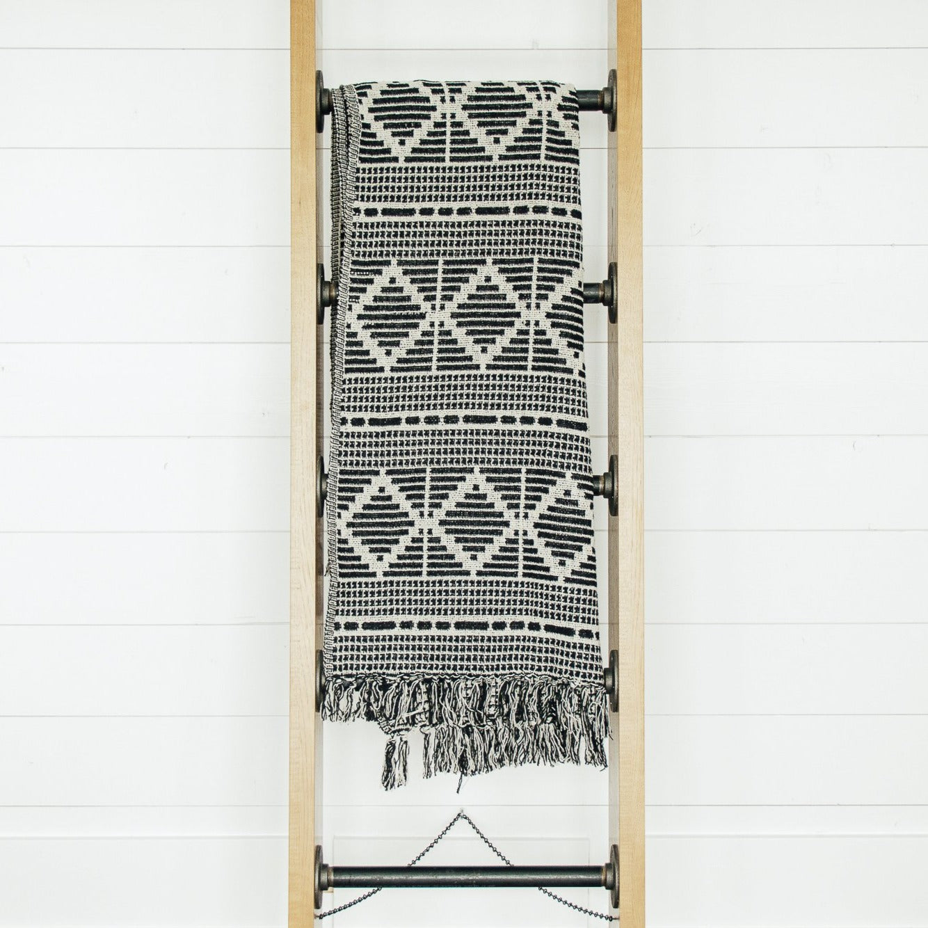 Otto Fringe Throw