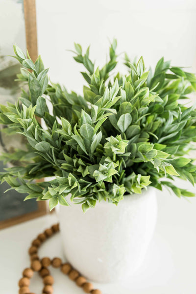 Lush Sprig Pick